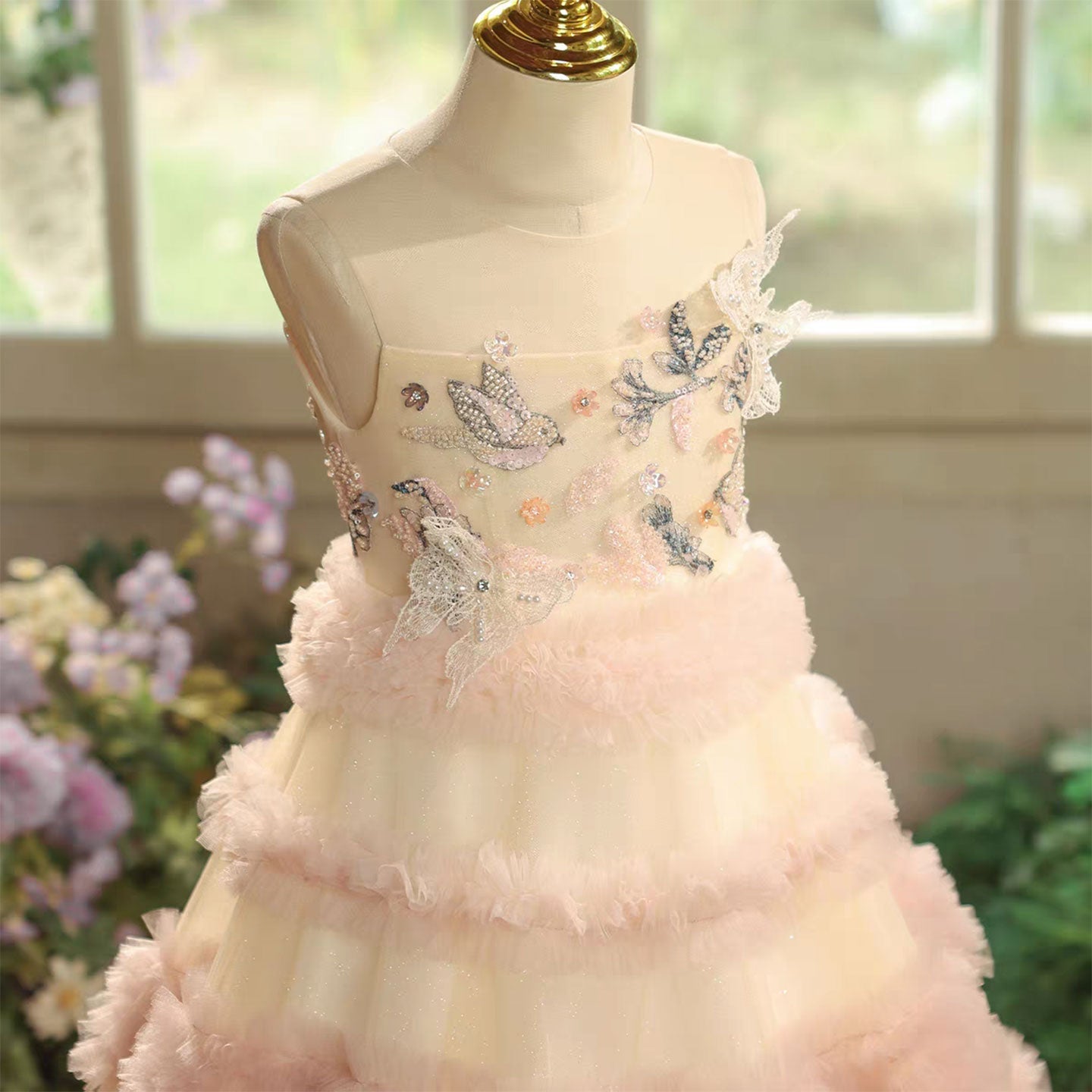 Elegant Tiered Flower Girl Dress for Princess Birthday Pageant J602