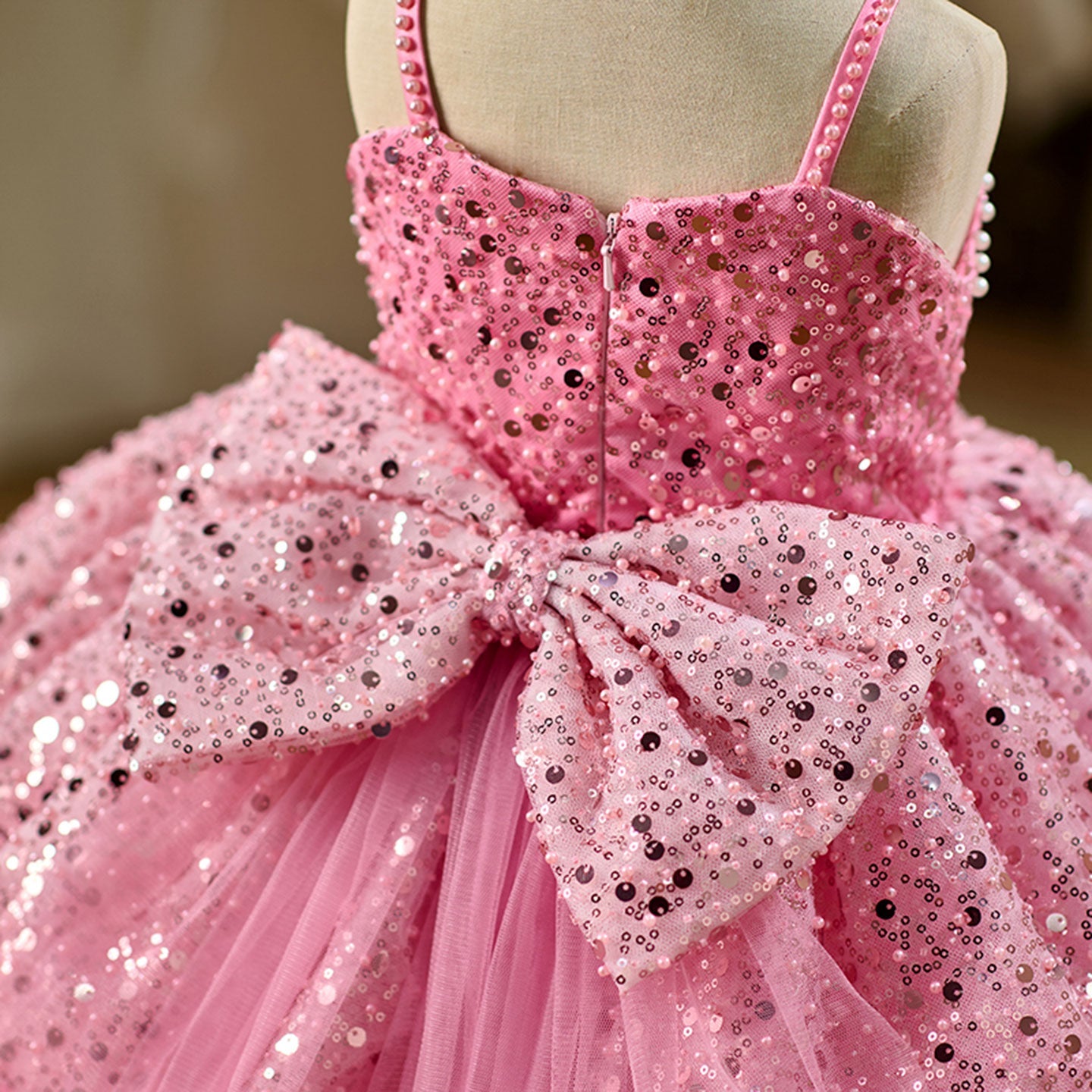 Elegant Flower Girl Dress with Floral Details for Weddings Parties J030