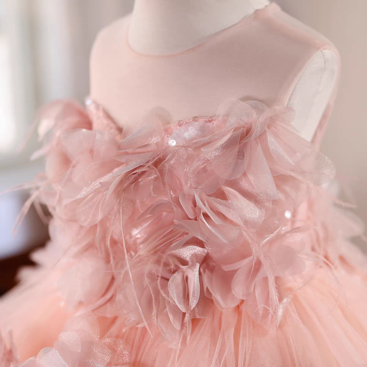 Charming Pink Flower Girl Dress Applique Feather Keen Length J564