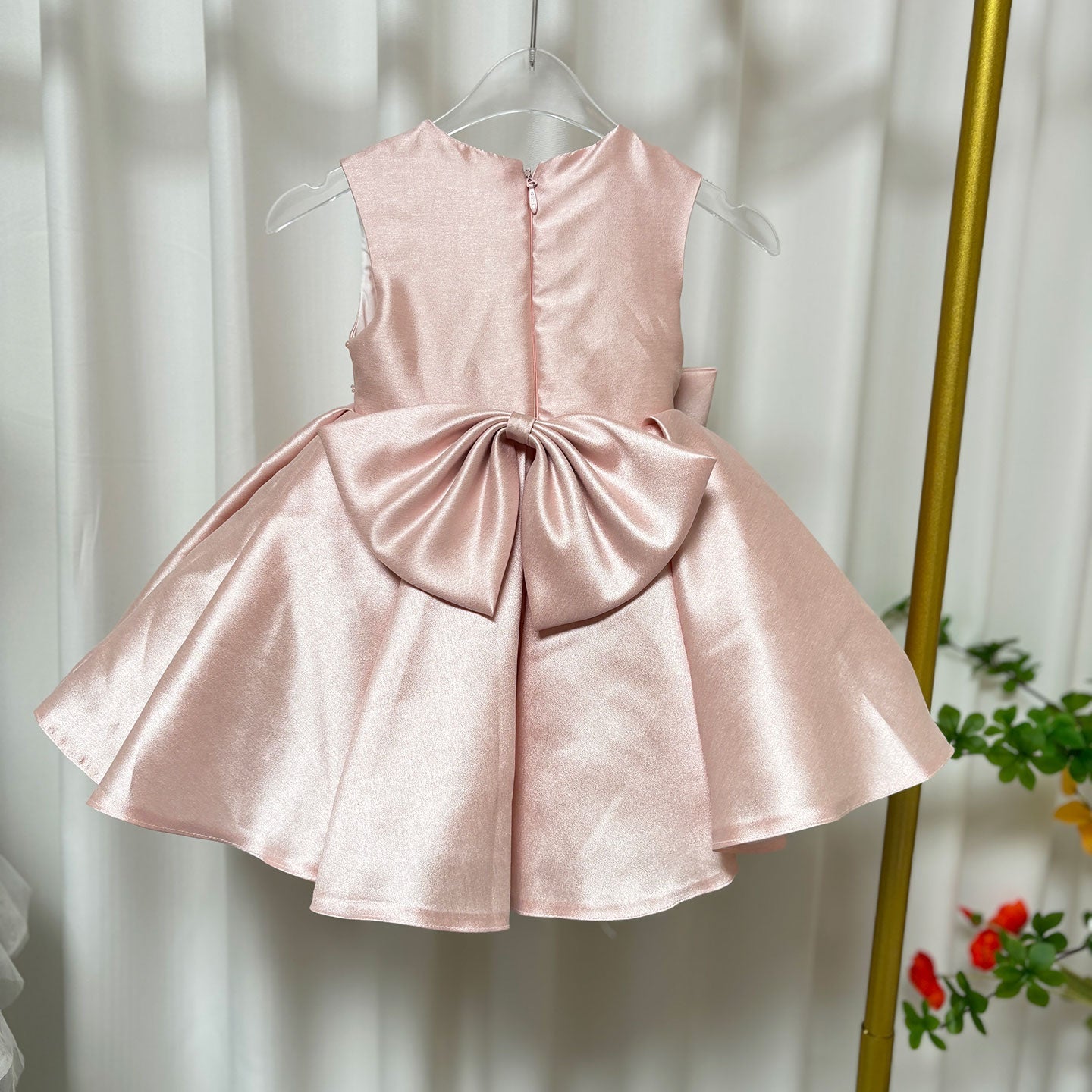 Sweet Pink Birthday Party Dress with Embroidery Flower Girl Dress D140