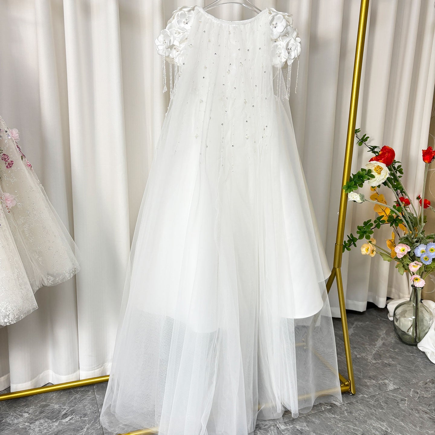 Luxury Dusty Pink Girl Dress Beadeds Arabic with Cap J037